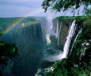 Puzzle Οι Καταρράκτες της Βικτωρίας για την Zambezi ποταμό στα σύνορα της Ζάμπια και τη Ζιμπάμπουε